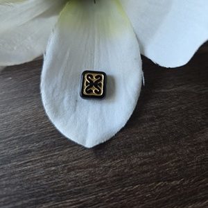 Rechthoek Black - gold 11*12mm