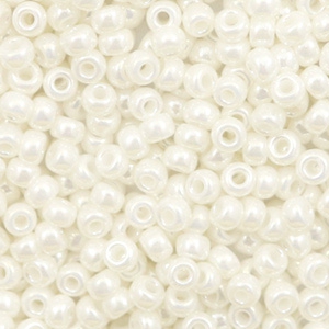 Ceylon ivory pearl 3mm 8/0 8-591 (10g)