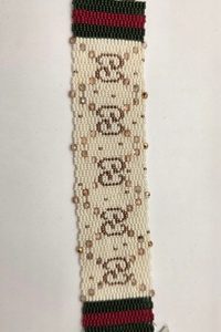 Goud/wit met een twist 17 cm